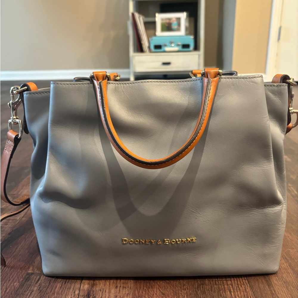 Dooney and Bourke Bag